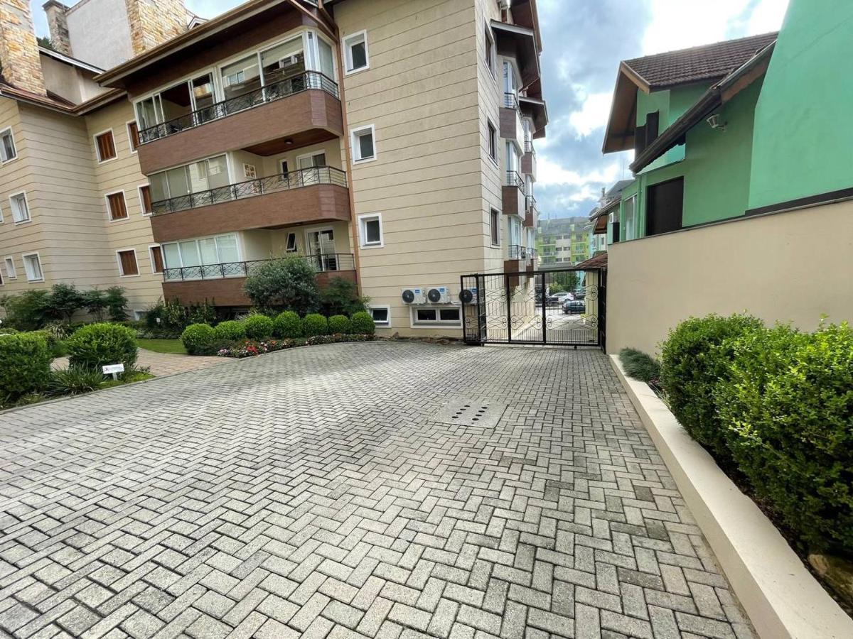 Novo E No Centro De Gramado Apartment Luaran gambar