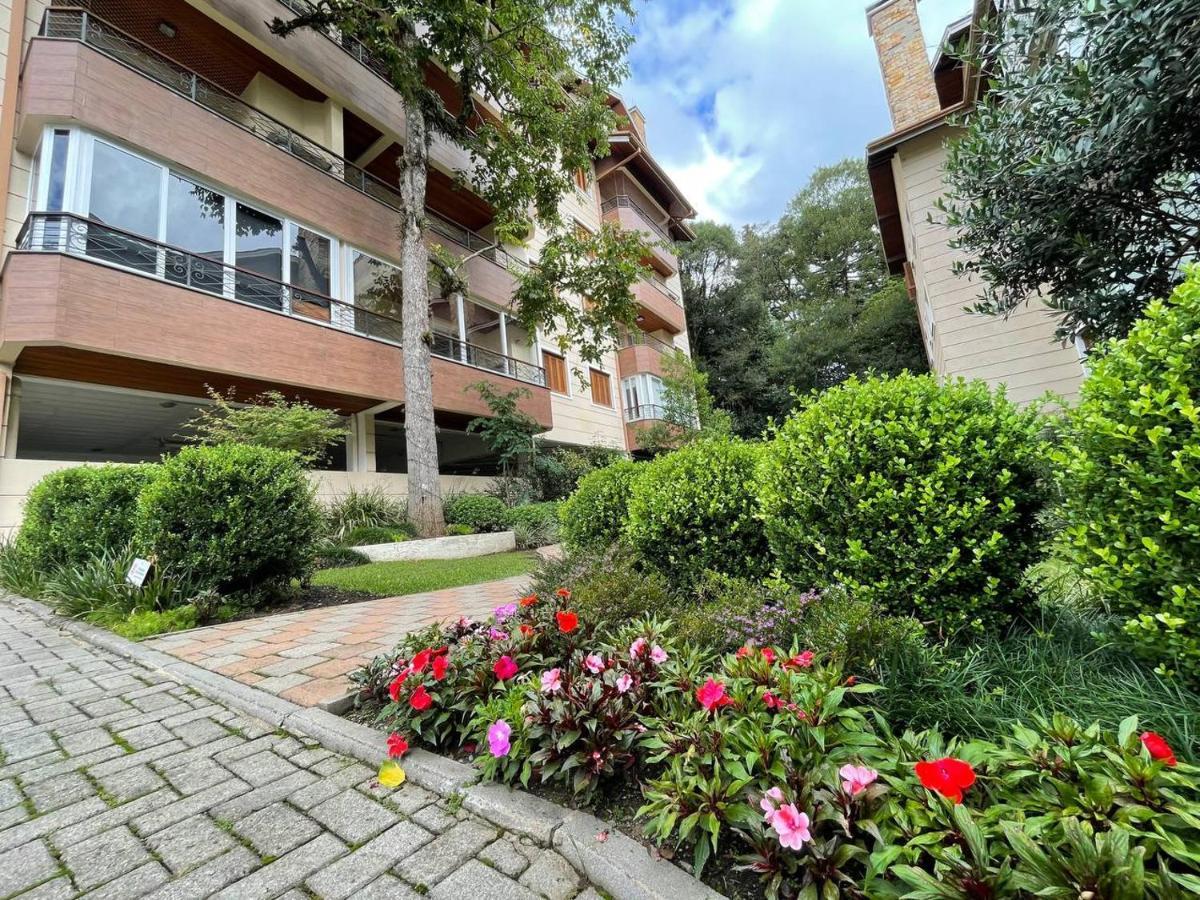 Novo E No Centro De Gramado Apartment Luaran gambar